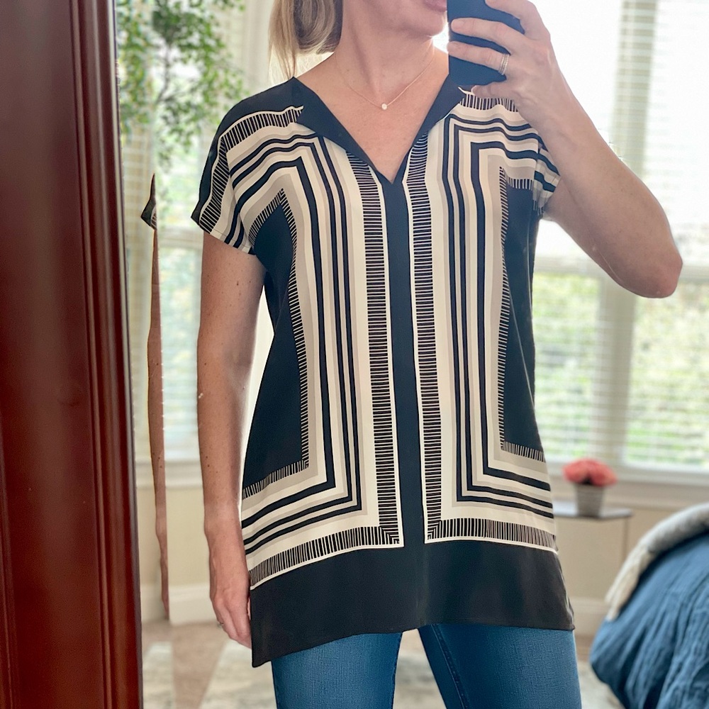 Cynthia Rowley 100% silk Geometric black/tan/cream tunic top - size S